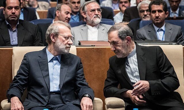 دیدار دبیر شورای عالی امنیت ملی با مشاور رهبر انقلاب/ موضوع دیدار چه بود؟ دیدار دبیر شورای عالی امنیت ملی با مشاور رهبر انقلاب/ موضوع دیدار چه بود؟